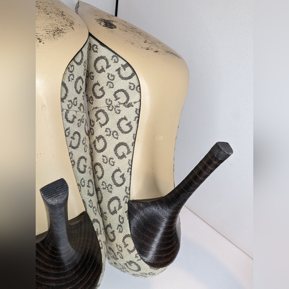 Guess‎ Women's Heels Loren 2 Cream G Logo Fabric Pointed Toe Size 5.5M - Picture 14 of 14